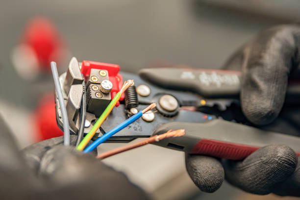 Best Affordable Electrician  in Nokomis, IL