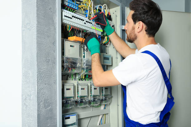 Best Emergency Electrician Near Me  in Nokomis, IL
